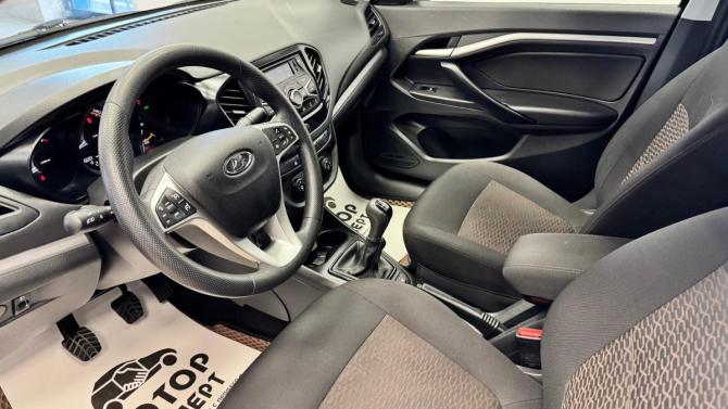 Lada (ВАЗ) Vesta I с пробегом 2021 года, цена 949 000 рублей, 115676 км, седан, Автокод Объявления