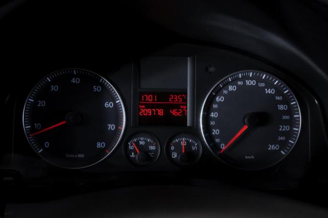 Volkswagen Jetta V с пробегом 2007 года, цена 499 000 рублей, 209778 км, седан, Автокод Объявления