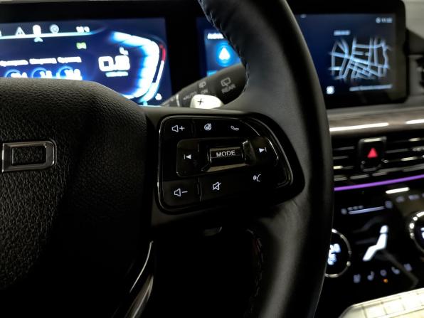 Exeed VX I с пробегом 2023 года, цена 3 070 000 рублей, 23396 км, внедорожник, Автокод Объявления