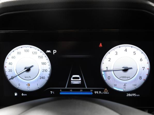 Hyundai Elantra VII (CN7) с пробегом 2021 года, цена 1 890 000 рублей, 28691 км, седан, Автокод Объявления