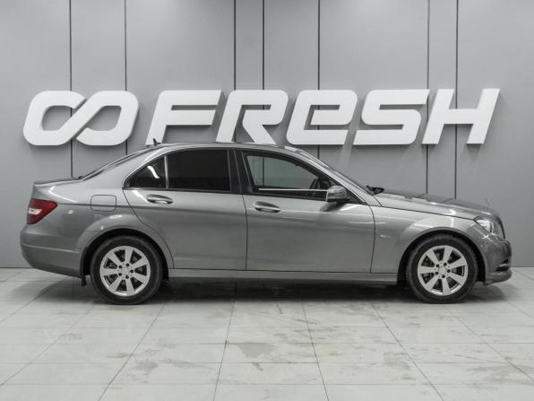 Mercedes-Benz C-Класс III (W204) Рестайлинг с пробегом 2011 года, цена 1 299 000 рублей, 279617 км, седан, Автокод Объявления