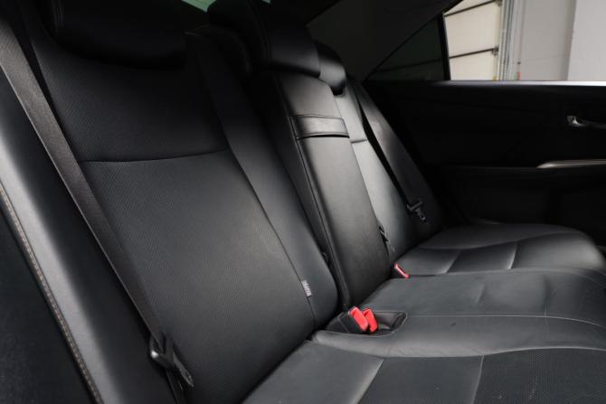 Toyota Camry VII (XV50) Рестайлинг с пробегом 2016 года, цена 1 999 000 рублей, 220000 км, седан, Автокод Объявления