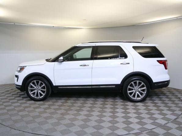 Ford Explorer V Рестайлинг 2 с пробегом 2018 года, цена 2 945 000 рублей, 105345 км, внедорожник, Автокод Объявления