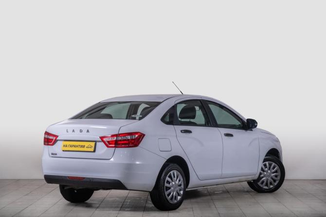Lada (ВАЗ) Vesta I с пробегом 2021 года, цена 799 000 рублей, 100488 км, седан, Автокод Объявления
