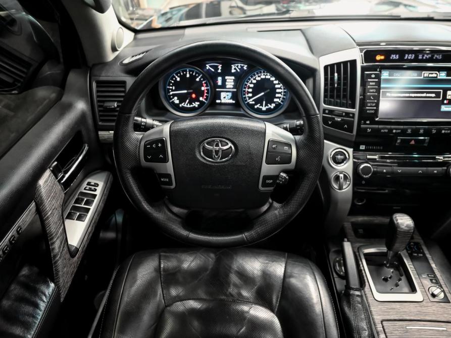 Toyota Land Cruiser 200 Series Рестайлинг 1 Екатеринбург  - изображение 14