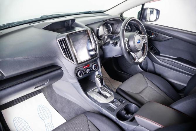 Subaru XV II с пробегом 2018 года, цена 1 649 000 рублей, 142100 км, внедорожник, Автокод Объявления