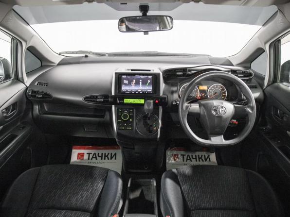 Toyota Wish II с пробегом 2009 года, цена 1 265 000 рублей, 95625 км, минивэн, Автокод Объявления