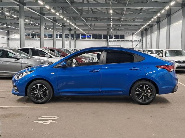 Hyundai Solaris II с пробегом 2019 года, цена 1 295 000 рублей, 105340 км, седан, Автокод Объявления
