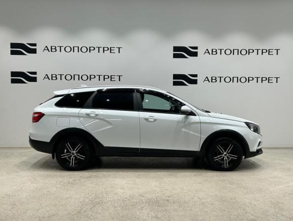 Lada (ВАЗ) Vesta I с пробегом 2018 года, цена 899 000 рублей, 174684 км, универсал, Автокод Объявления
