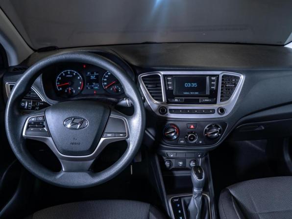 Hyundai Solaris II с пробегом 2020 года, цена 1 640 000 рублей, 14399 км, седан, Автокод Объявления