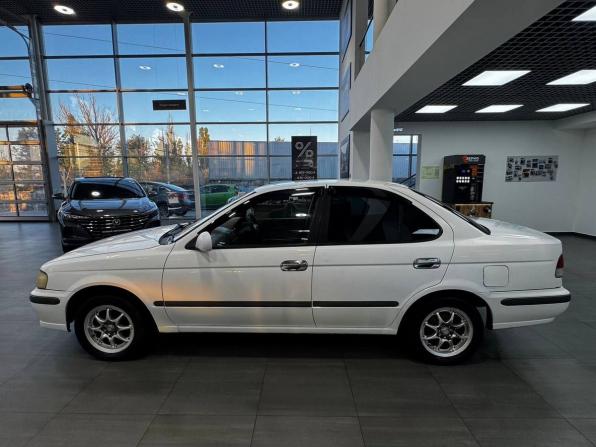 Nissan Sunny B15 с пробегом 2001 года, цена 299 900 рублей, 362000 км, седан, Автокод Объявления