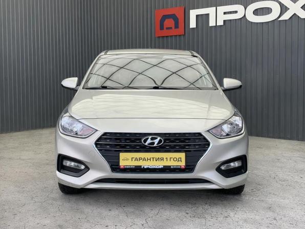 Hyundai Solaris II с пробегом 2018 года, цена 1 357 000 рублей, 86226 км, седан, Автокод Объявления