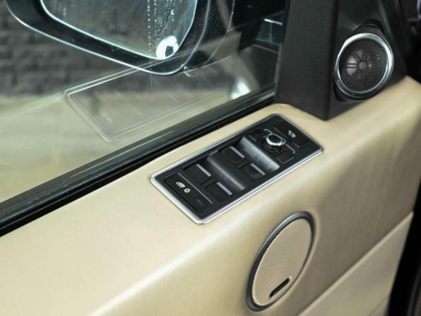 Land Rover Range Rover IV с пробегом 2015 года, цена 3 480 000 рублей, 235250 км, внедорожник, Автокод Объявления