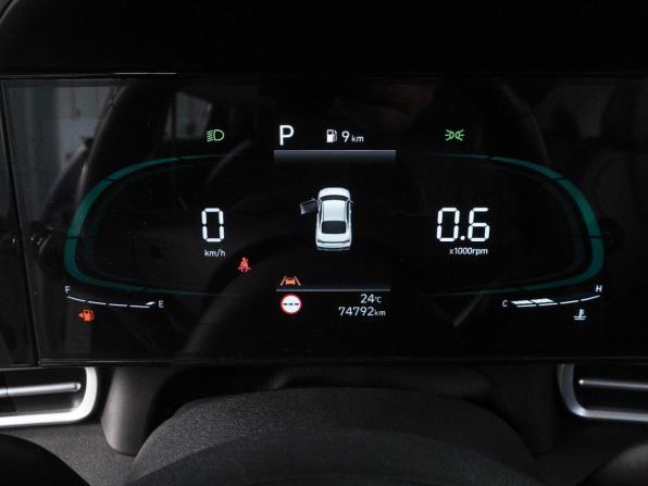 Hyundai Elantra VII (CN7) Рестайлинг с пробегом 2024 года, цена 2 099 000 рублей, 74792 км, седан, Автокод Объявления
