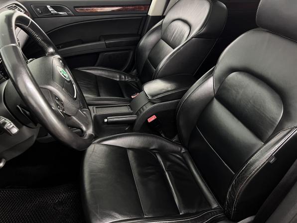 Skoda Superb II с пробегом 2012 года, цена 1 300 000 рублей, 266173 км, универсал, Автокод Объявления