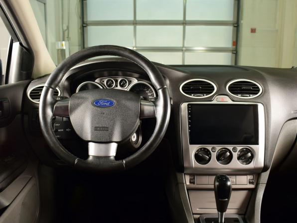 Ford Focus II Рестайлинг с пробегом 2009 года, цена 699 999 рублей, 203475 км, хэтчбек, Автокод Объявления