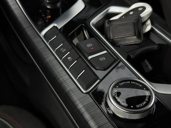 Geely Tugella I Рестайлинг с пробегом 2023 года, цена 3 548 000 рублей, 15005 км, внедорожник, Автокод Объявления