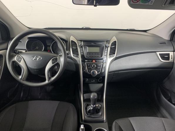 Hyundai i30 II Рестайлинг с пробегом 2015 года, цена 799 000 рублей, 202491 км, хэтчбек, Автокод Объявления