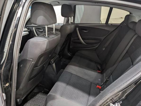 BMW 1 серии I (E81/E82/E87/E88) Рестайлинг с пробегом 2011 года, цена 695 000 рублей, 218700 км, хэтчбек, Автокод Объявления