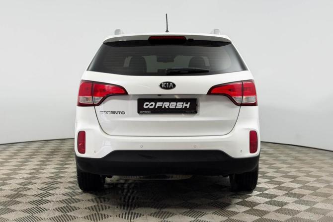 Kia Sorento II Рестайлинг с пробегом 2014 года, цена 1 570 900 рублей, 218854 км, внедорожник, Автокод Объявления