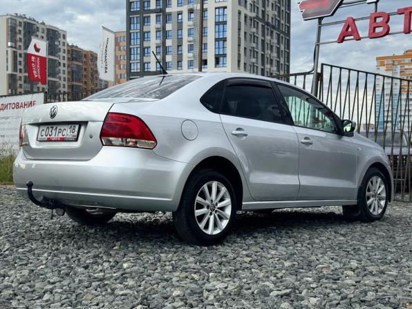 Volkswagen Polo V с пробегом 2013 года, цена 649 000 рублей, 197954 км, седан, Автокод Объявления