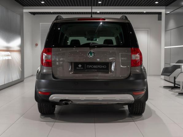 Skoda Yeti I с пробегом 2012 года, цена 870 000 рублей, 121032 км, внедорожник, Автокод Объявления