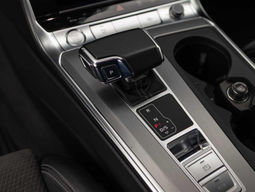 Audi A6 V (C8) Новосибирск  - изображение 17
