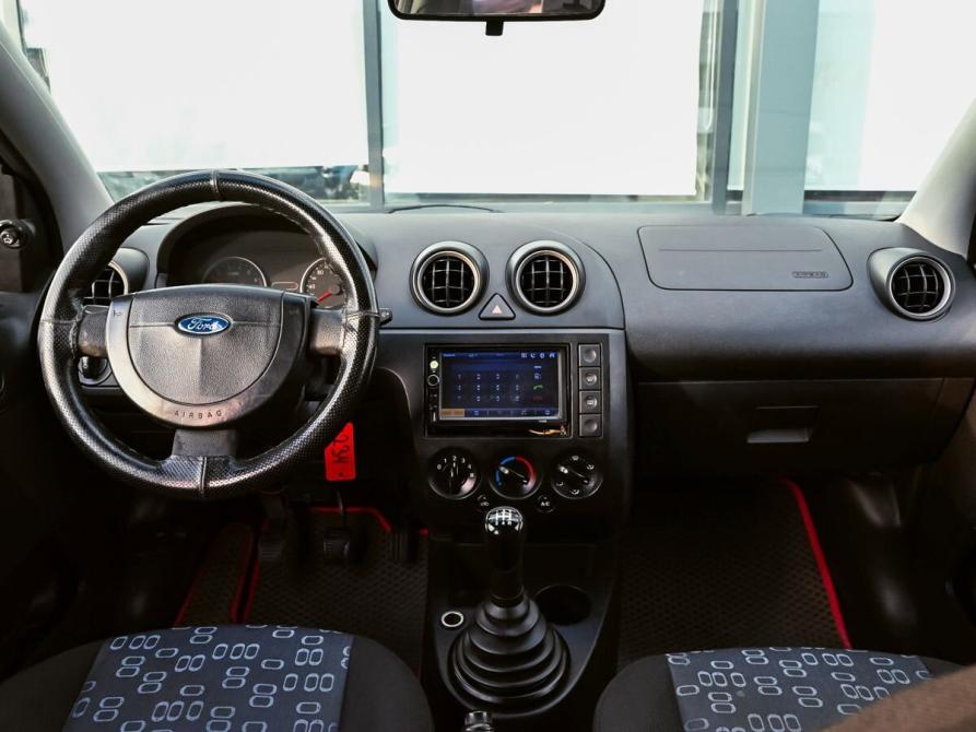 Ford Fiesta Mk5 Екатеринбург  - изображение 17