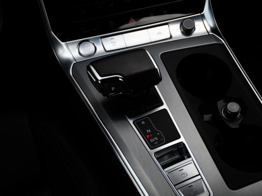 Audi A6 V (C8) Москва  - изображение 20