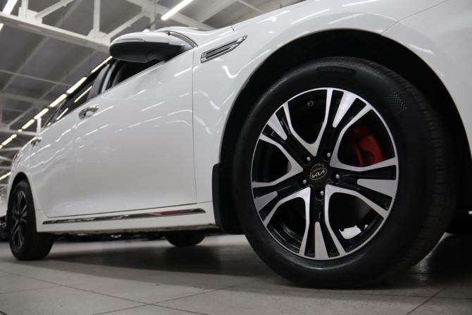 Kia Optima IV Рестайлинг с пробегом 2019 года, цена 1 595 950 рублей, 129902 км, седан, Автокод Объявления