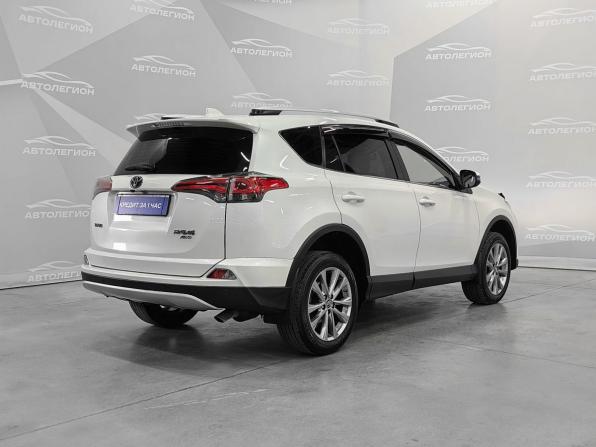 Toyota RAV4 IV (XA40) Рестайлинг с пробегом 2016 года, цена 2 500 000 рублей, 129362 км, внедорожник, Автокод Объявления