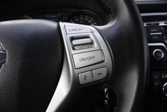 Nissan Qashqai II с пробегом 2016 года, цена 1 480 000 рублей, 175495 км, внедорожник, Автокод Объявления