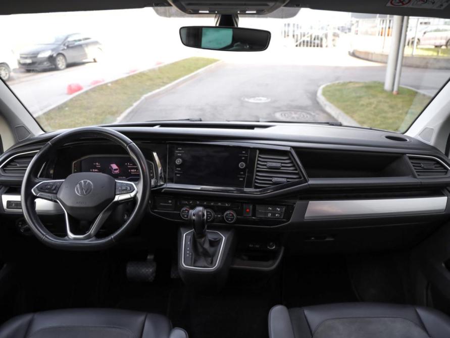 Volkswagen Multivan T6 Рестайлинг Санкт-Петербург  - изображение 13