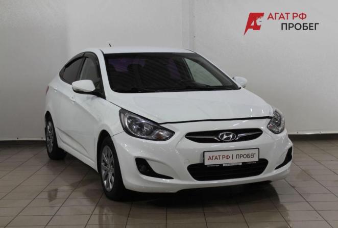 Hyundai Solaris I с пробегом 2013 года, цена 830 000 рублей, 184960 км, седан, Автокод Объявления