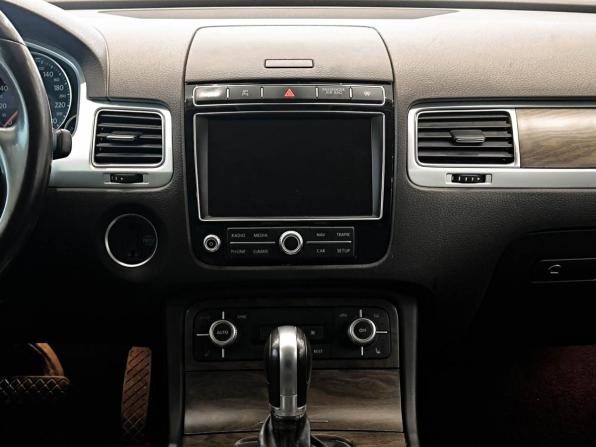 Volkswagen Touareg II Рестайлинг с пробегом 2016 года, цена 2 850 000 рублей, 172005 км, внедорожник, Автокод Объявления