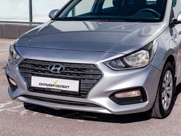 Hyundai Solaris II с пробегом 2017 года, цена 920 000 рублей, 94308 км, седан, Автокод Объявления
