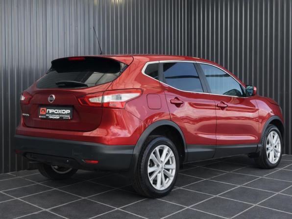 Nissan Qashqai II с пробегом 2015 года, цена 1 397 000 рублей, 136613 км, внедорожник, Автокод Объявления