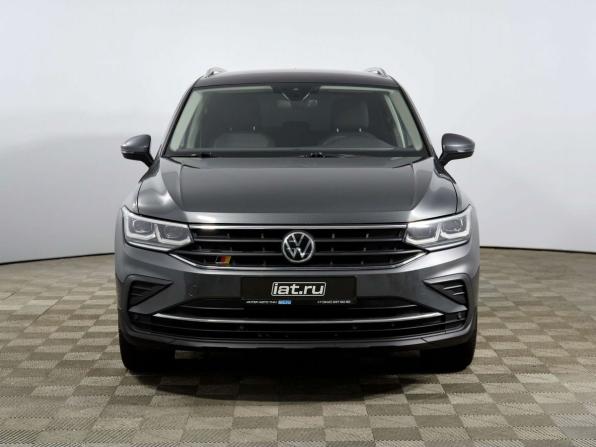 Volkswagen Tiguan II Рестайлинг с пробегом 2021 года, цена 3 098 000 рублей, 90483 км, внедорожник, Автокод Объявления