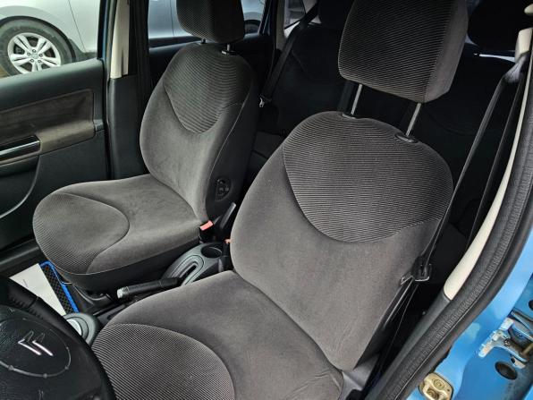 Citroen C3 I Рестайлинг с пробегом 2006 года, цена 395 000 рублей, 161300 км, хэтчбек, Автокод Объявления