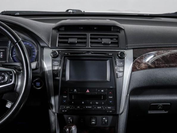 Toyota Camry VII (XV50) Рестайлинг с пробегом 2015 года, цена 1 599 000 рублей, 266874 км, седан, Автокод Объявления