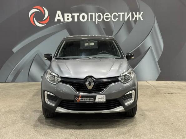 Renault Kaptur I с пробегом 2017 года, цена 1 225 000 рублей, 187200 км, внедорожник, Автокод Объявления