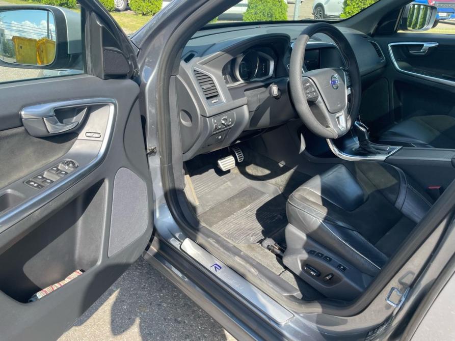 Volvo XC60 I Рестайлинг Москва  - изображение 8