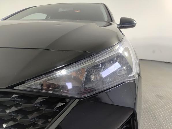 Hyundai Solaris II с пробегом 2020 года, цена 1 395 000 рублей, 141143 км, седан, Автокод Объявления