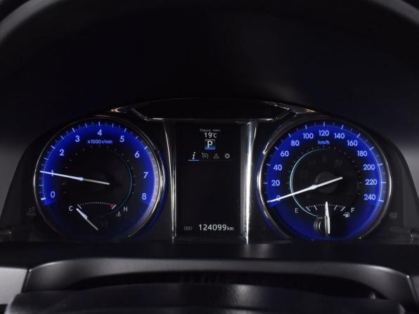 Toyota Camry VII (XV50) Рестайлинг с пробегом 2016 года, цена 2 259 995 рублей, 124098 км, седан, Автокод Объявления