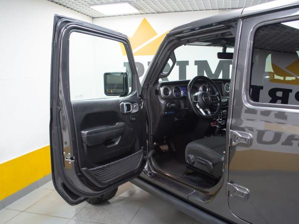 Jeep Wrangler IV (JL) с пробегом 2022 года, цена 6 499 000 рублей, 11400 км, внедорожник, Автокод Объявления