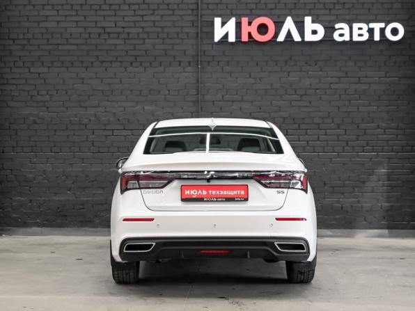 Omoda S5 с пробегом 2023 года, цена 1 350 000 рублей, 17172 км, седан, Автокод Объявления