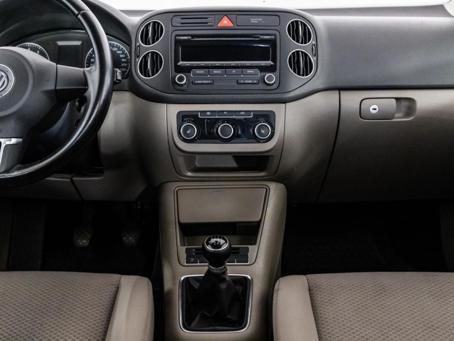 Volkswagen Golf Plus II Санкт-Петербург  - изображение 12