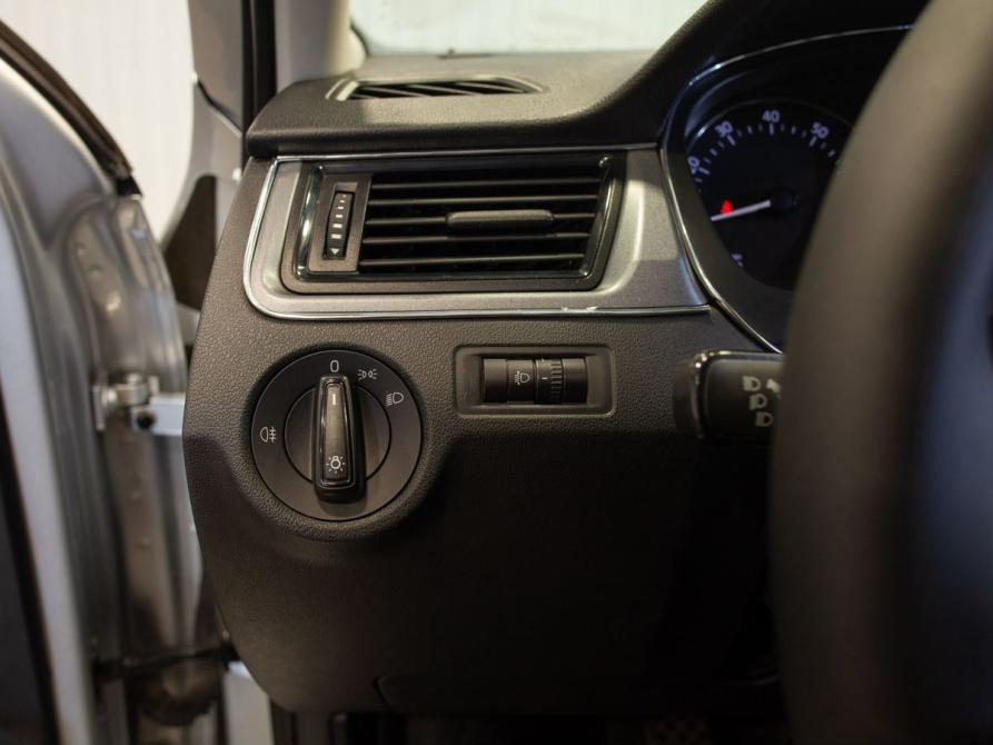 Skoda Rapid I Иваново  - изображение 33