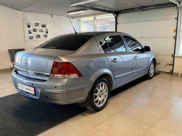 Opel Astra H Рестайлинг с пробегом 2010 года, цена 541 213 рублей, 194607 км, седан, Автокод Объявления