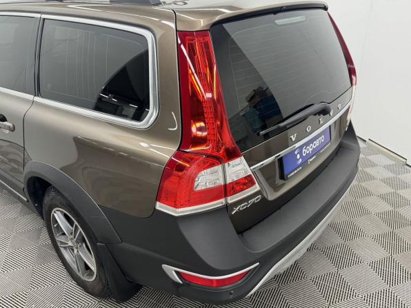 Volvo XC70 II Рестайлинг с пробегом 2013 года, цена 1 670 000 рублей, 264270 км, универсал, Автокод Объявления